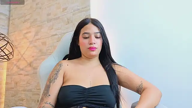 laura_rouse_ Live XXX-chat
