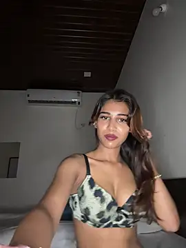 STRIP_GLOW Webcam Show