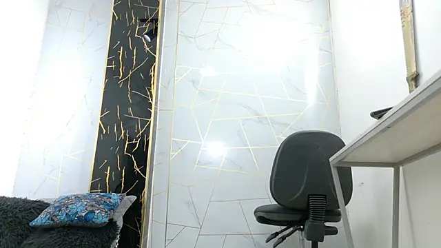 XXX chat uživo modela Steven_x94
