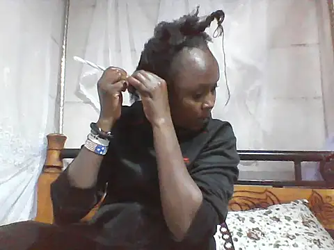 Sexy_bellah12's Live XXX Chat