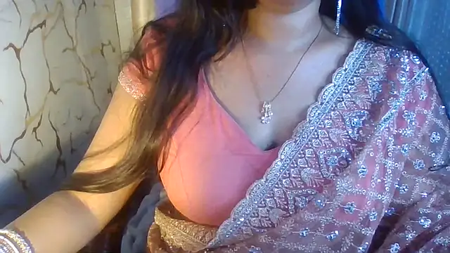 צ'אט XXX בשידור חי של Yashika_Love_