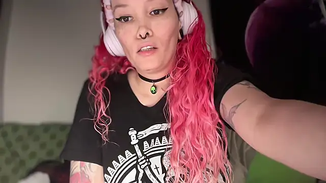 XXX chat uživo modela FRRANNKIE