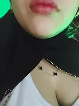 Elinaax's Live XXX Chat