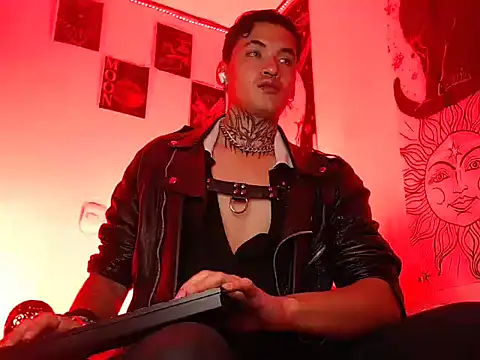 Czat XXX na żywo – AlecBanne_