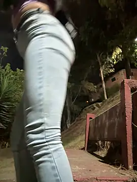 LilacNoirn Live XXX chat