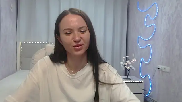 KaraCriegs Chat XXX live