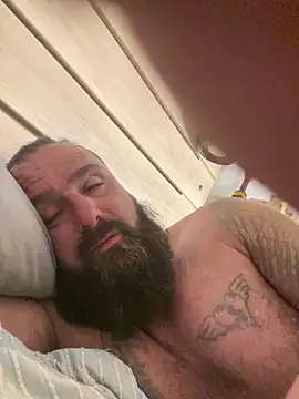 alphareign85's Live XXX Chat