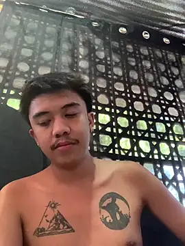 CrazyTwentiesのウェブカメラショー