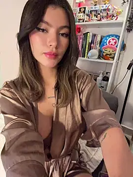Your_Honeey Chat XXX in diretta