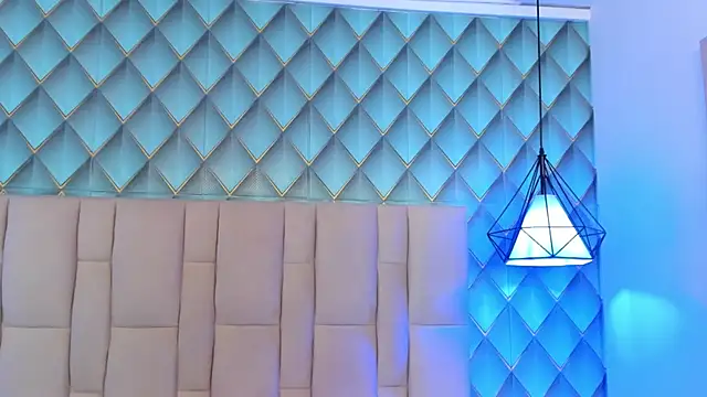 Show modela Sofia-Ethan na web-kameri