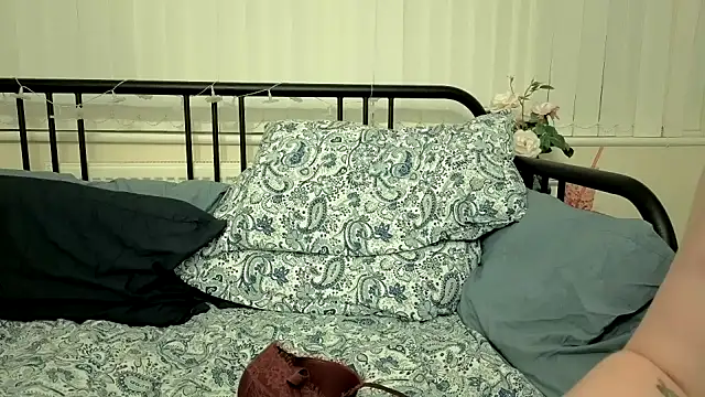 צ'אט XXX בשידור חי של DaisyDarlingXO