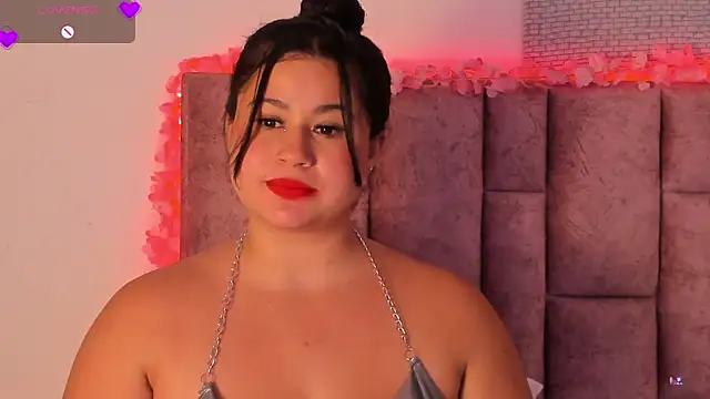 miahkumar Chat XXX live