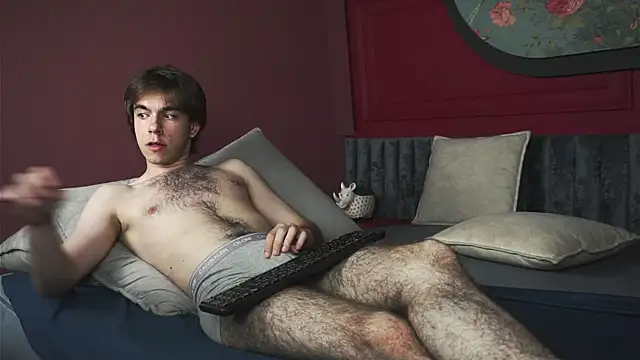 DaveBevy Adlı Modelin Canlı XXX Sohbeti