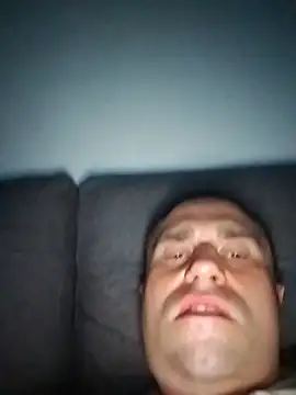 Show modela SirNefastus na web-kameri