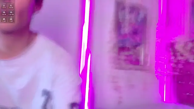 Czat XXX na żywo – royalsexxx_