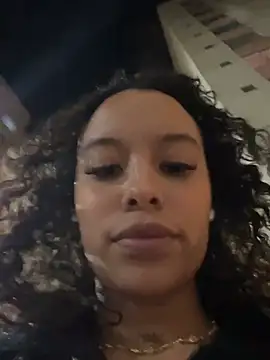 MarieLeon Chat XXX in diretta