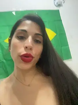 sweetwanda Live XXX-chat