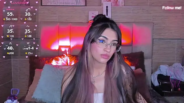 mia_devine_'s Live XXX Chat