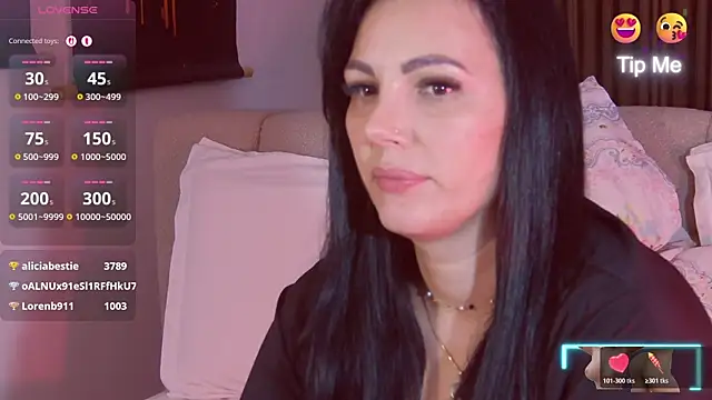 Chat soba uživo modela ReiyaRey