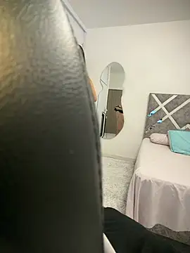 Chat soba uživo modela ValleryParker