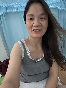 Lye_lovely 即時 XXX 聊天