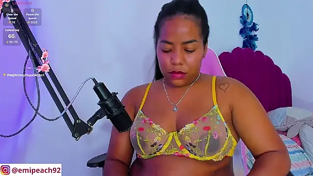 دردشة samanthaabloom الجنسية المباشرة