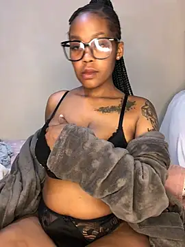 Czat XXX na żywo – Nicole-Liam-