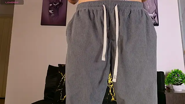 Czat XXX na żywo – alex_noa
