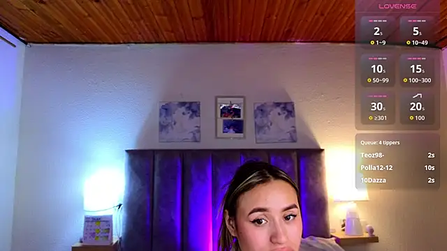 Chatroom XXX en direct de Victoria_Hils