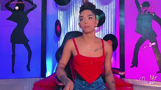 Chat +18 de nickyminach_ ao vivo