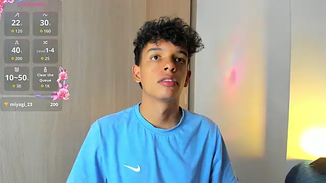 Maxfrost1 Chat XXX live