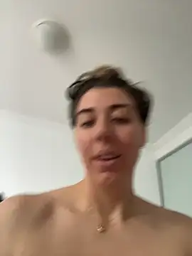 Aussielulu's Live XXX Chat