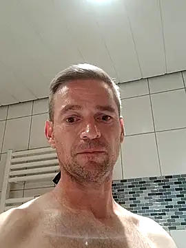 janosch319 Webcam Show