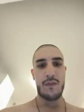 Padrone990's Webcam Show