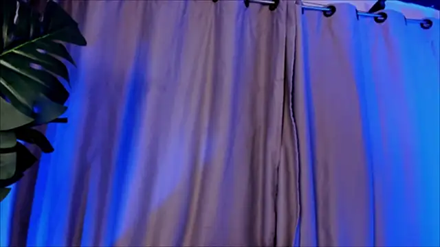 Živý XXX chat EviePhoenix