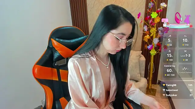 Ayla_min Live XXX-chat