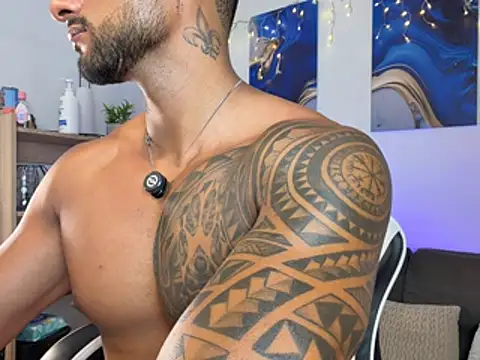 LiamGarcia1 Live XXX Chat
