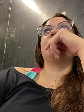 Webkamerová show Laryssinha_69