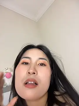 Chat XXX ao vivo de yanzi_269