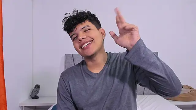 Axel_F00 Live XXX-Chat