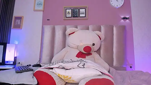 ORIANNA_21 Chat XXX in diretta