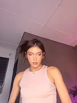 Mady_cooper1 现场XXX聊天