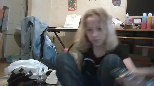 Ket-mis Live XXX-chat