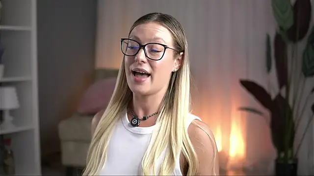 AnnastasiaMills Chat XXX live