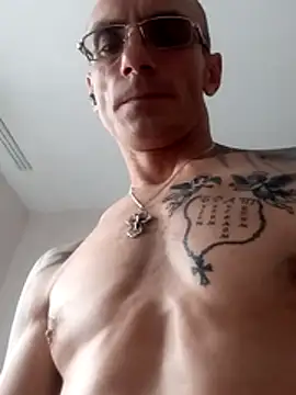 Andrei400308 – Live XXX-chat