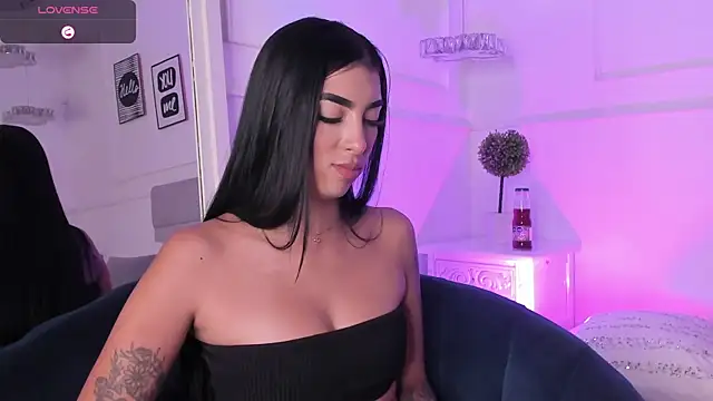 AriRobert_ – Naživo XXX chat
