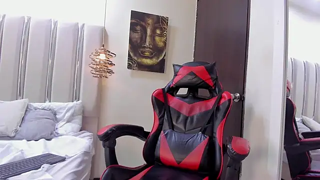 LeoDrake_ Live XXX-chat