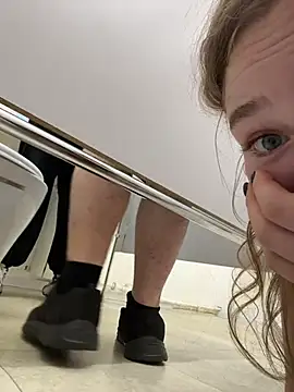 RussianWoman Chat XXX in diretta