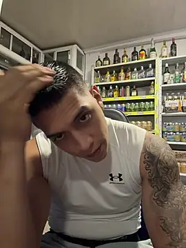 Chat XXX en directo de OliverWest04