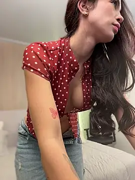 _Valentinaa_ Chat XXX live